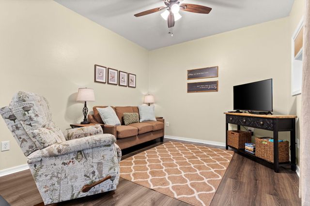 388 Notch Lane A, Reeds Spring, MO 65737