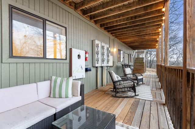 388 Notch Lane A, Reeds Spring, MO 65737