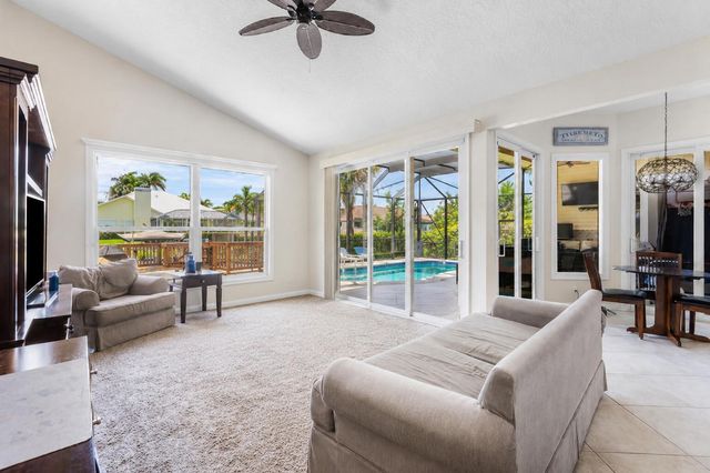 8926 SE North Passage Way, Jupiter, FL 33469