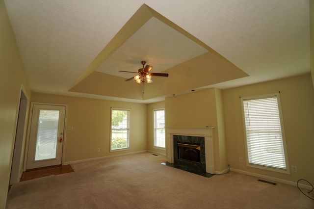 1102 Wedgewood Dr, Gallatin, TN 37066