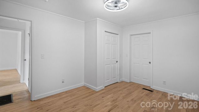 102 FALLS Street, Morganton, NC 28655