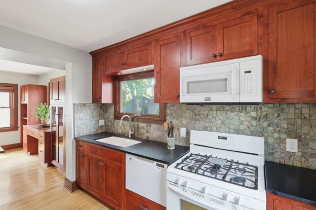 3414 Polk Street NE, Minneapolis, MN 55418