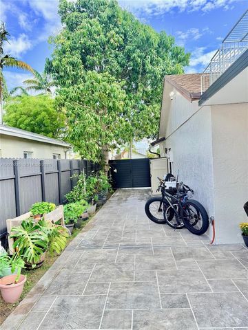 11216 SW 166th Terrace, Miami, FL 33157