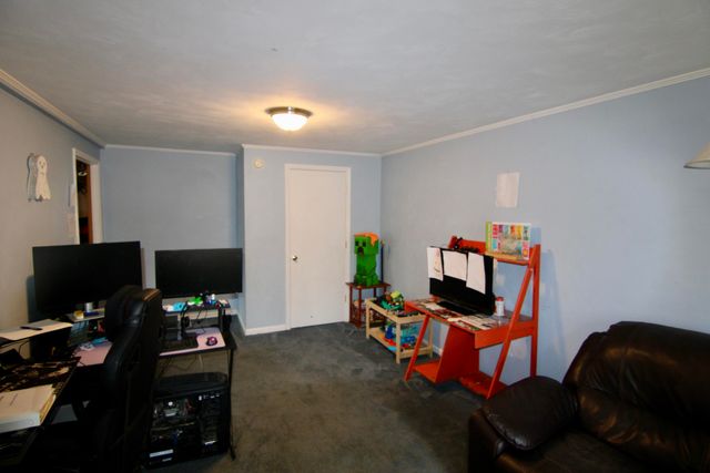 108 Maple Ridge CT, Vinton, VA 24179