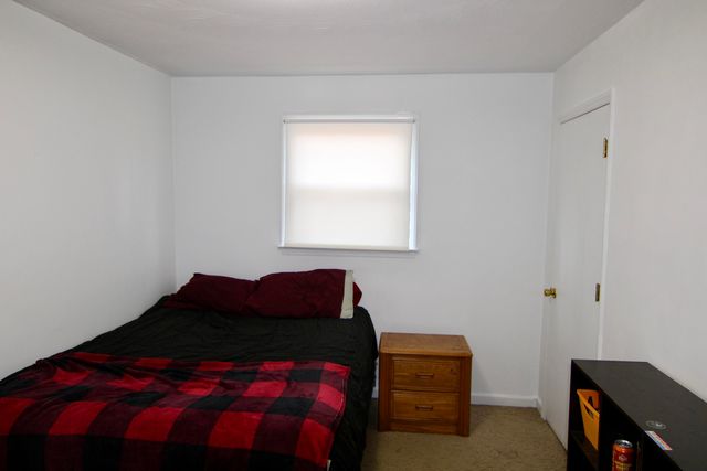 108 Maple Ridge CT, Vinton, VA 24179