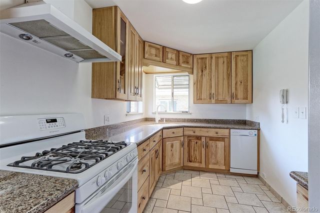 4344 S Acoma Street, Englewood, CO 80110