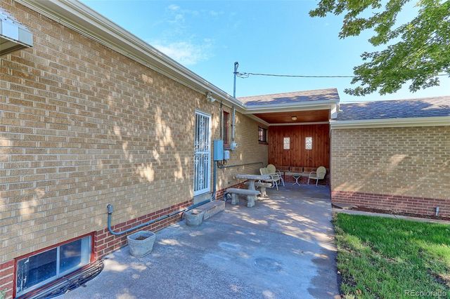 4344 S Acoma Street, Englewood, CO 80110