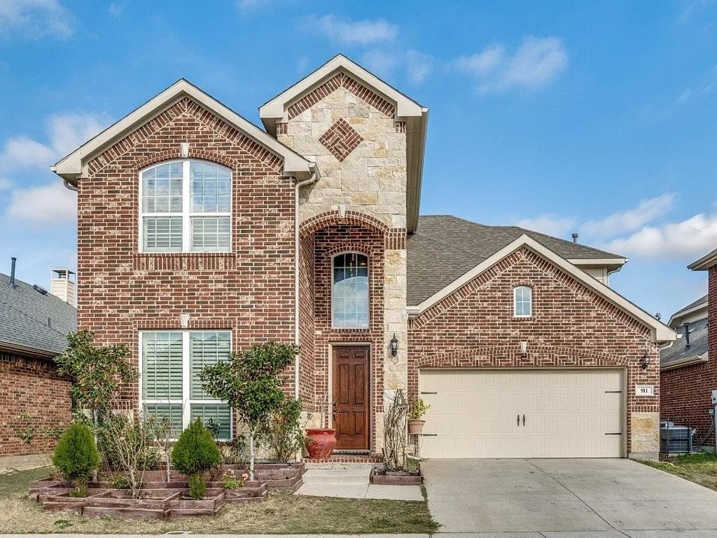 911 Melshire Drive, Garland, TX 75040