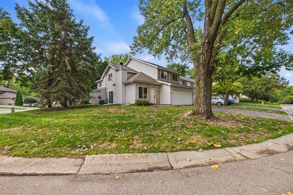 3617 Saint Francis Way B, Eagan, MN 55123 — photo 3