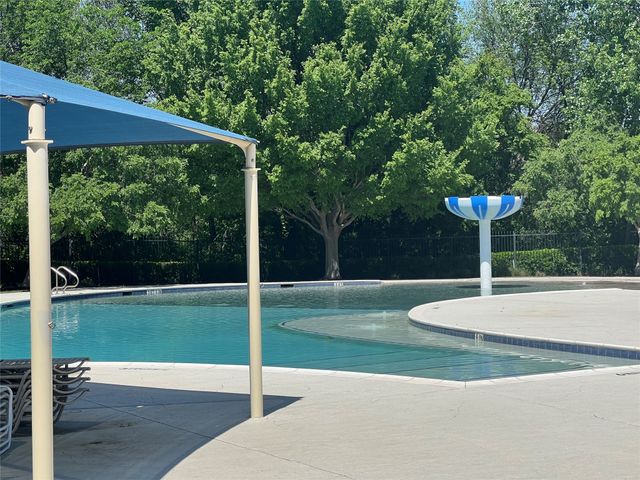 15632 Gatehouse Drive, Roanoke, TX 76262