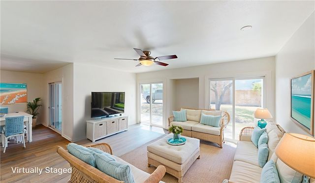 830 Cliff Dr 18, Portland, TX 78374