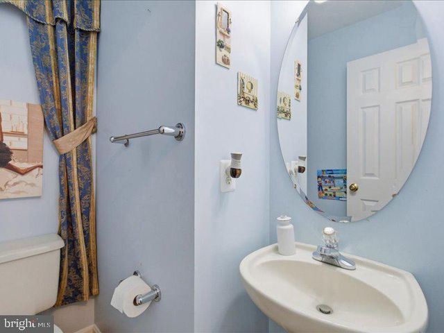 2861 PORTOBELLO CT, Waldorf, MD 20603