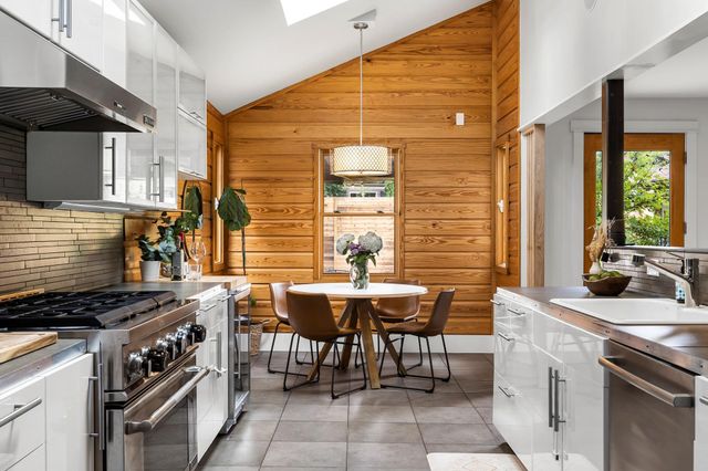 2800 Cherry LN, Austin, TX 78703