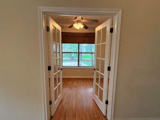715 Enchanted Rock TRL, Georgetown, TX 78633