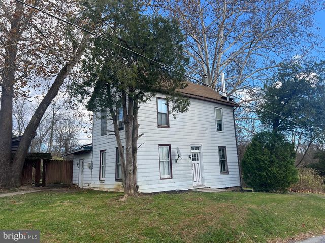 40 N FILEYS RD, Dillsburg, PA 17019