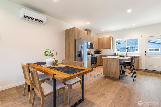 4228 Melrose Lane, Bellingham, WA 98226