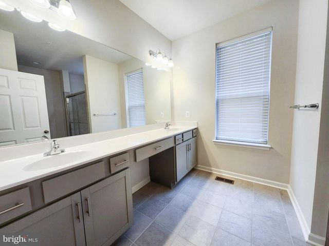 11521 BEACON HILL CT, Issue, MD 20645