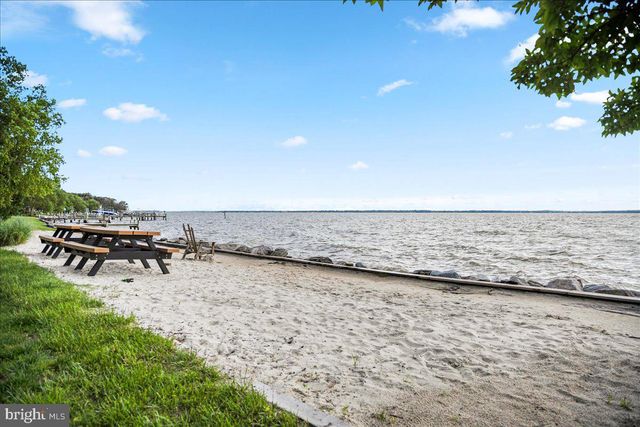 11521 BEACON HILL CT, Swan Point, MD 20645