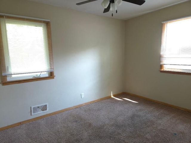 2744 Matilda Street, Roseville, MN 55113
