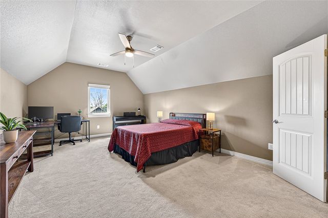 1806 Sandpiper Avenue, Lowell, AR 72745