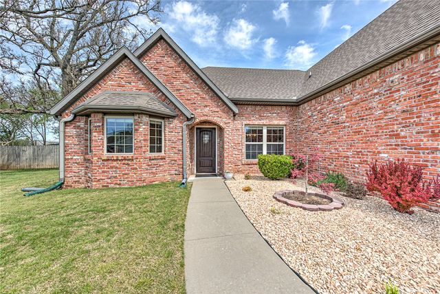 1806 Sandpiper Avenue, Lowell, AR 72745