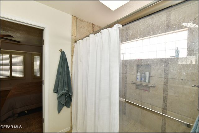 1857 RALPH JANES Place, El Paso, TX 79936
