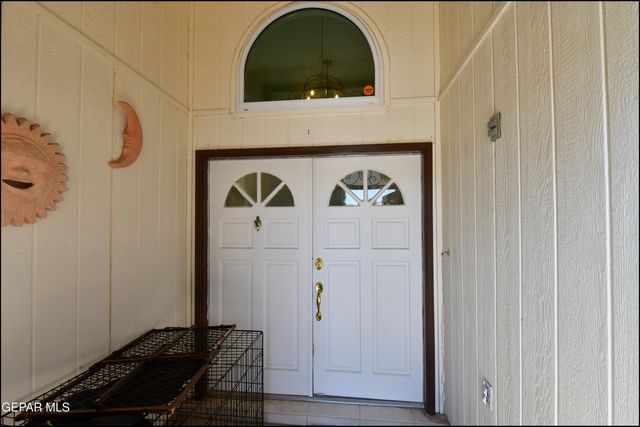 1857 RALPH JANES Place, El Paso, TX 79936