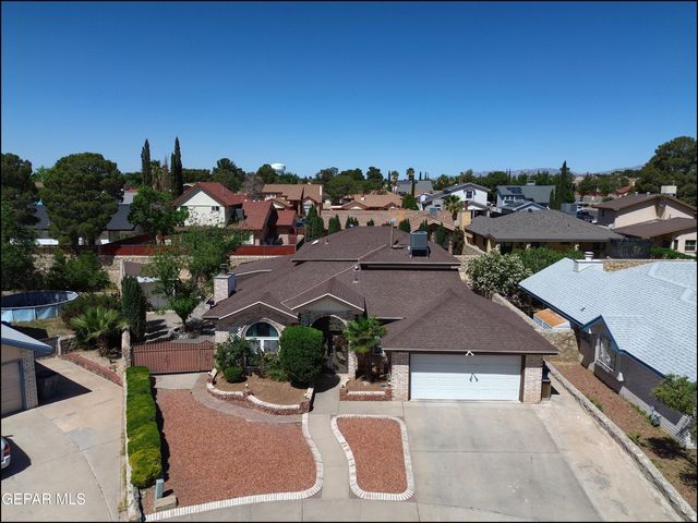 1857 RALPH JANES Place, El Paso, TX 79936