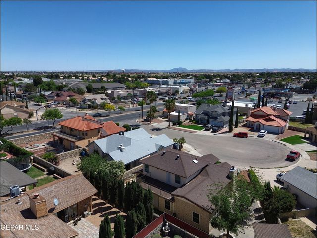 1857 RALPH JANES Place, El Paso, TX 79936