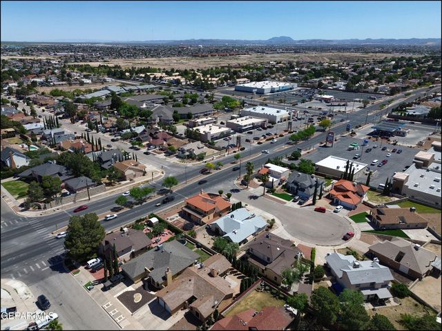 1857 RALPH JANES Place, El Paso, TX 79936