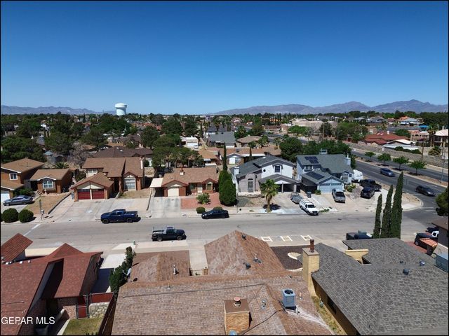 1857 RALPH JANES Place, El Paso, TX 79936