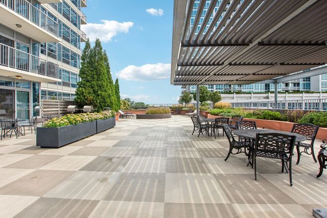 1600 S Prairie Avenue 1901, Chicago, IL 60616