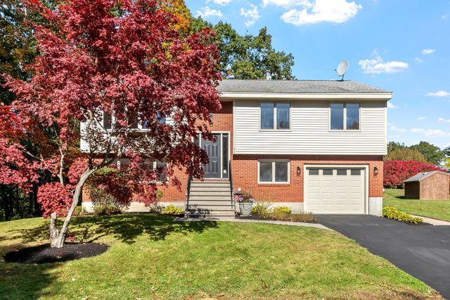 51 Wood Lane, Maynard, MA 01754