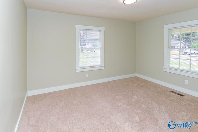 1504 Wadsworth Street SE, Decatur, AL 35601