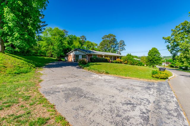 7108 Lisa Gaye Lane, Chattanooga, TN 37421