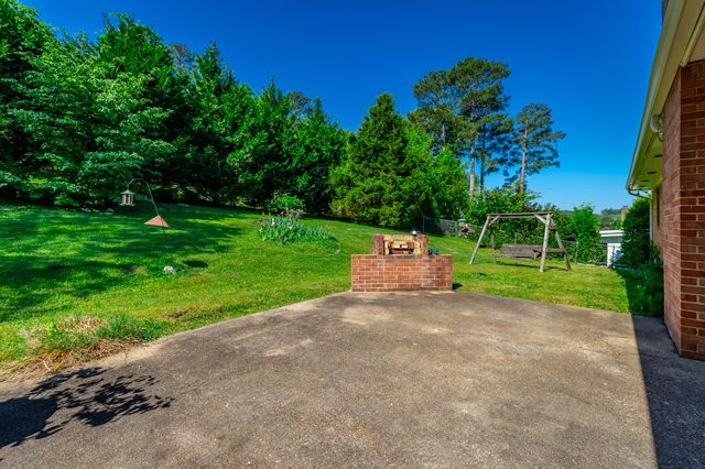 7108 Lisa Gaye Lane, Chattanooga, TN 37421