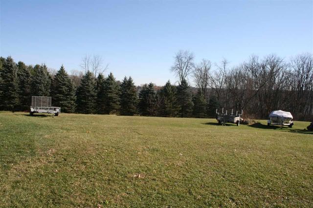 L7 Lake View Avenue, Merrimac, WI 53561
