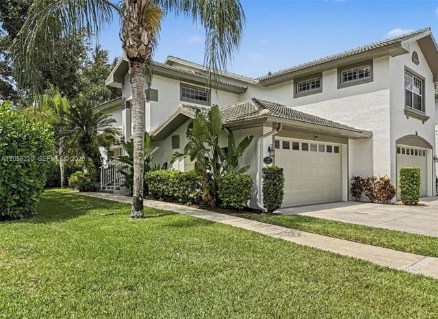 8390 Big Acorn CIR 1103, Naples, FL 34119