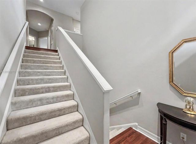 8390 Big Acorn CIR 1103, Naples, FL 34119