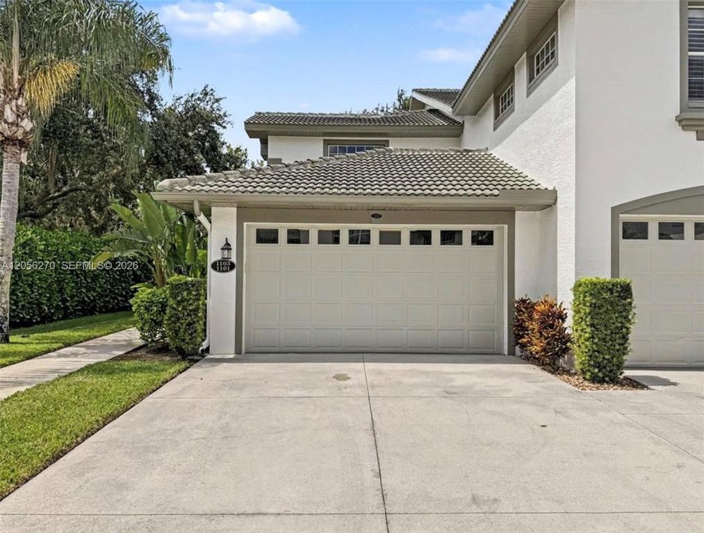8390 Big Acorn CIR 1103, Naples, FL 34119