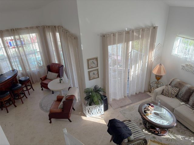 32 Monterey Pointe Drive 32, Palm Beach Gardens, FL 33418