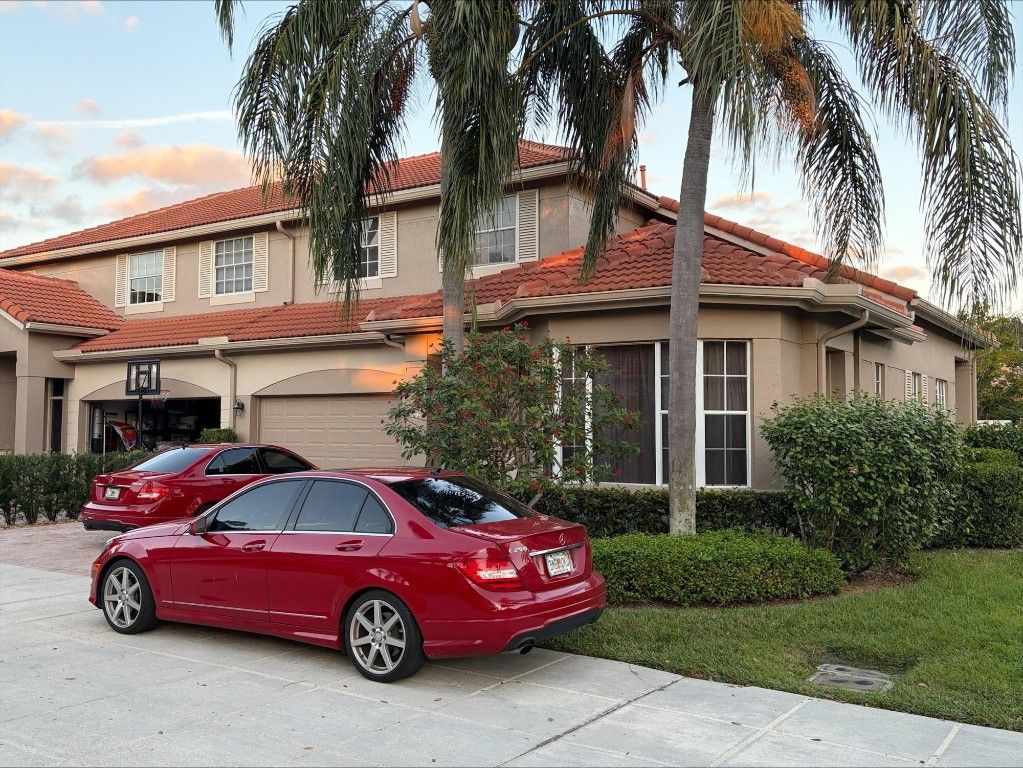 32 Monterey Pointe Drive 32, Palm Beach Gardens, FL 33418