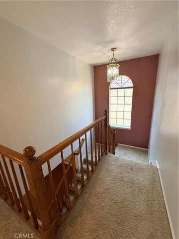 12022 Falcon Crest, Los Angeles, CA 91326