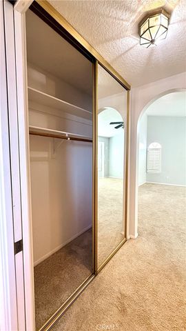 12022 Falcon Crest, Los Angeles, CA 91326