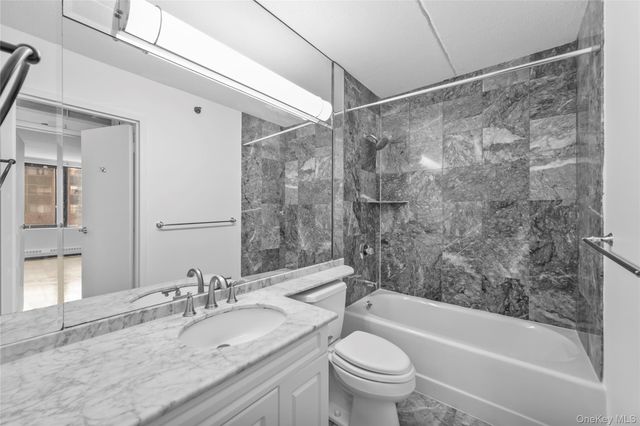 4 Martine Avenue 1109, White Plains, NY 10606