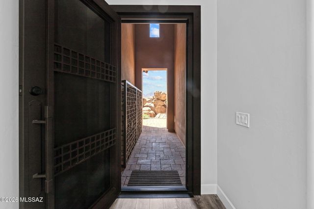 14333 N Mickelson Canyon Court, Oro Valley, AZ 85755