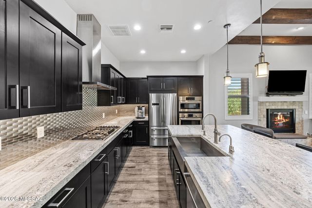 14333 N Mickelson Canyon Court, Oro Valley, AZ 85755