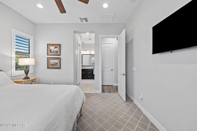 14333 N Mickelson Canyon Court, Oro Valley, AZ 85755