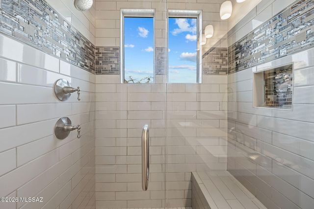 14333 N Mickelson Canyon Court, Oro Valley, AZ 85755