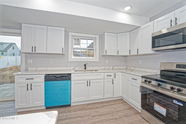 22 Natick Street, Colonie, NY 12205